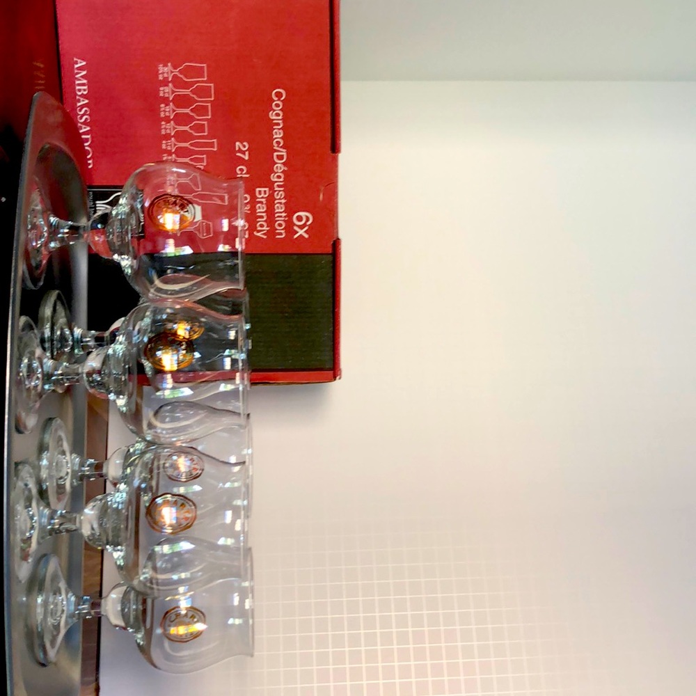 Chartreuse liqueur snifter